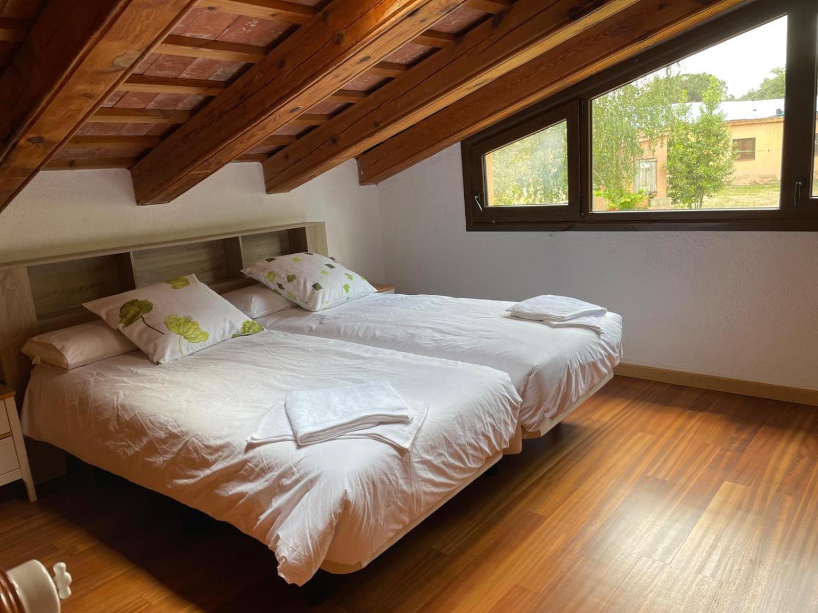 Casa Rural El Bruguer Vell Santa Eulalia de Ronsaná Esterno foto