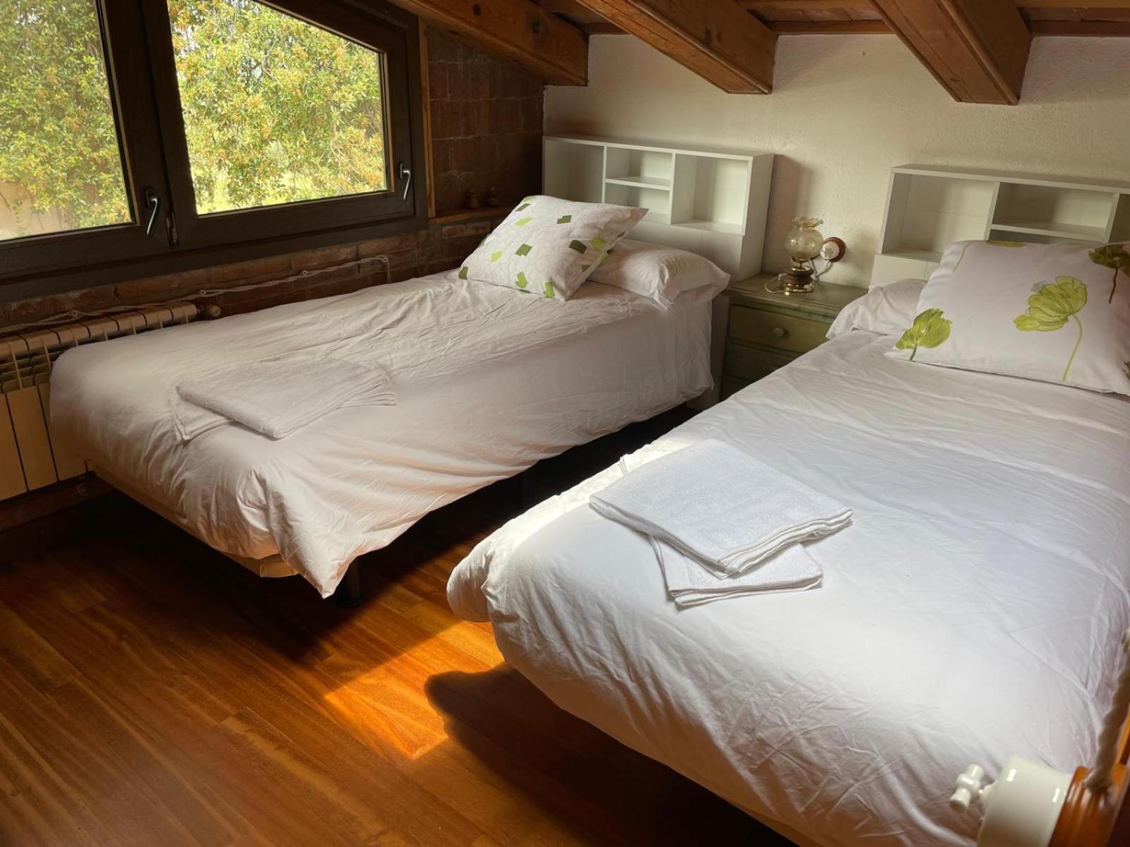 Casa Rural El Bruguer Vell Santa Eulalia de Ronsaná Esterno foto